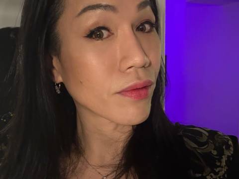 Notting Hill Gate (private flat) +44 7895142632