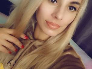 Sooothing touch by Sofia