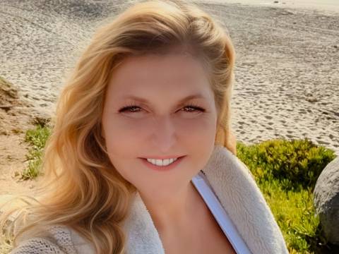 BEST  RELAXING  LOMI FULL BODY MASSAGE BY ALONA