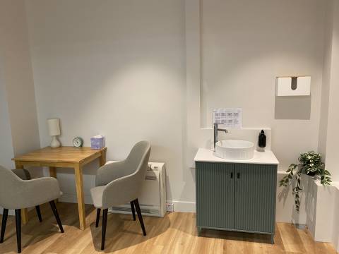Alexia Massage Therapy - Old street 